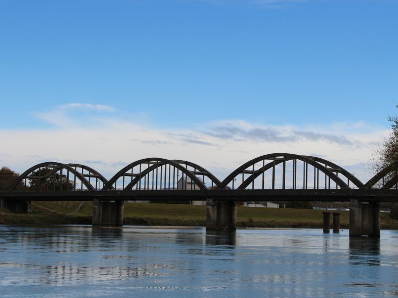 balclutha-bridge