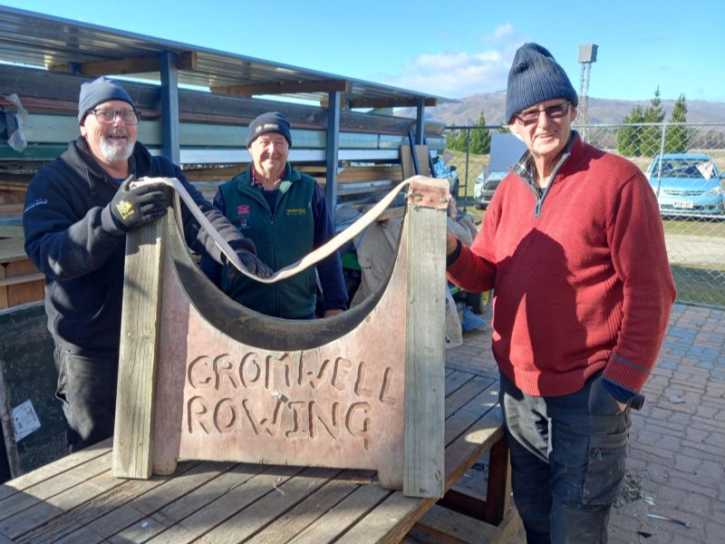 Cromwell Menzshed_rowing-club-boat-stand