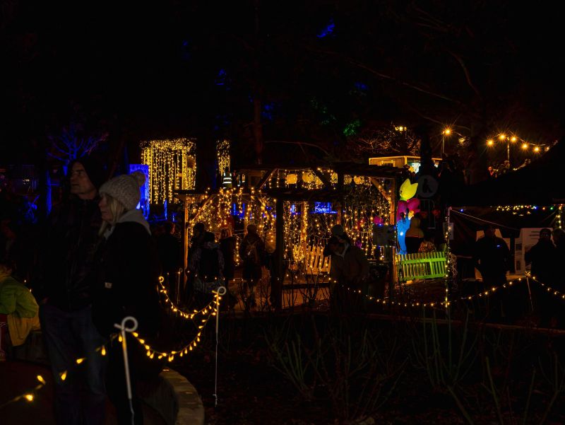 Light Up Winter Cromwell Promotions Group 4